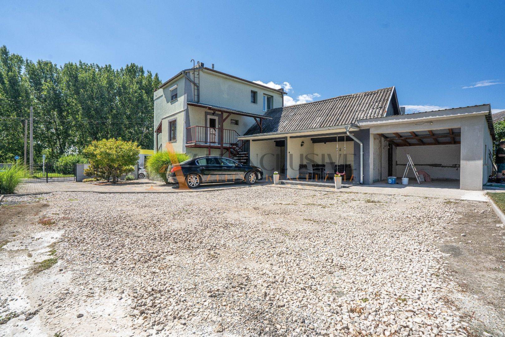 External property image