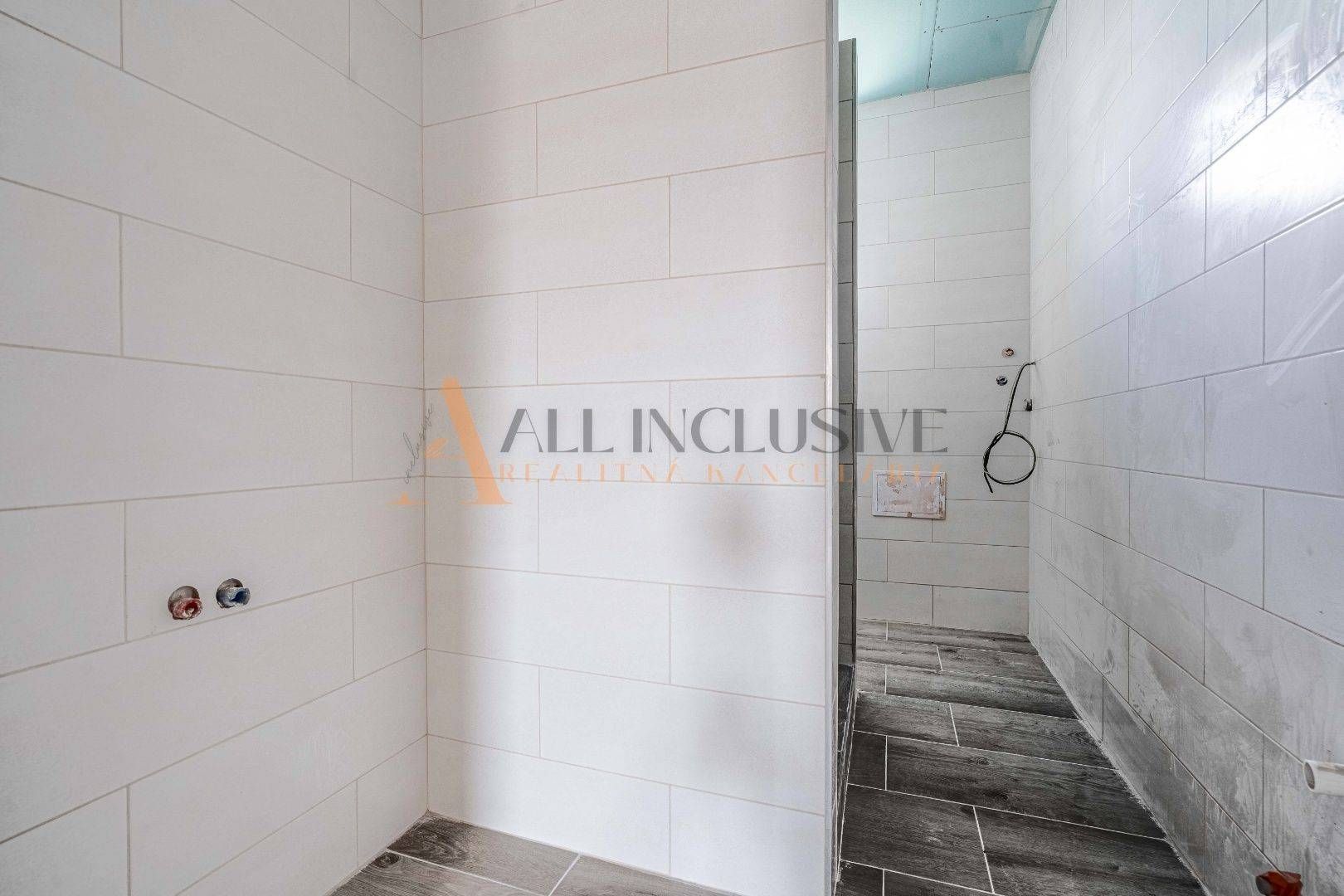 External property image