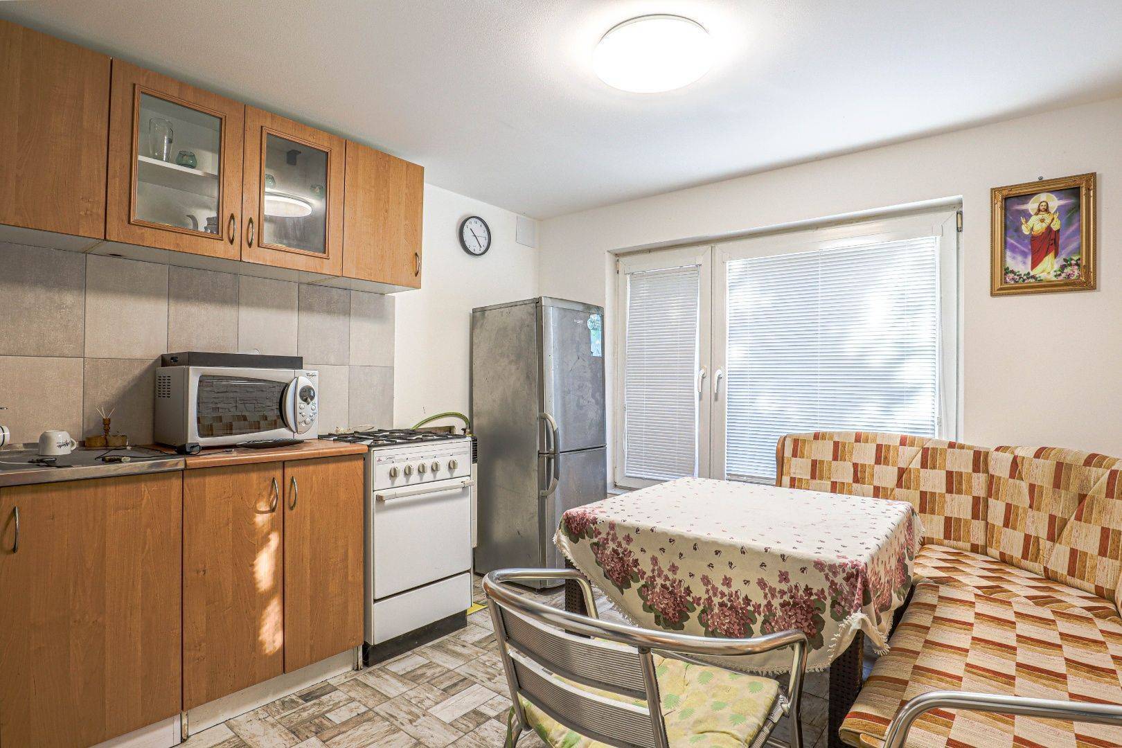 External property image