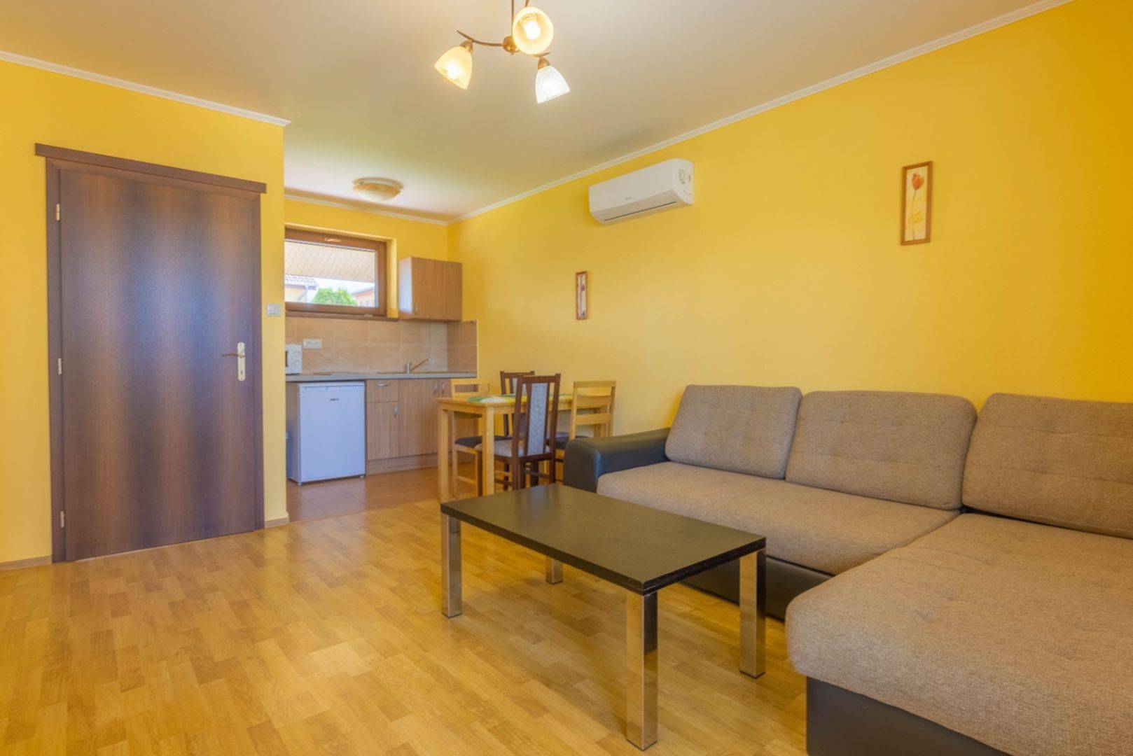 External property image