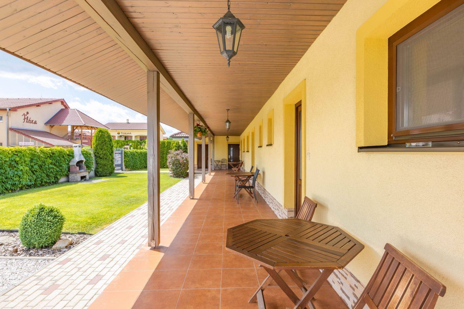 External property image