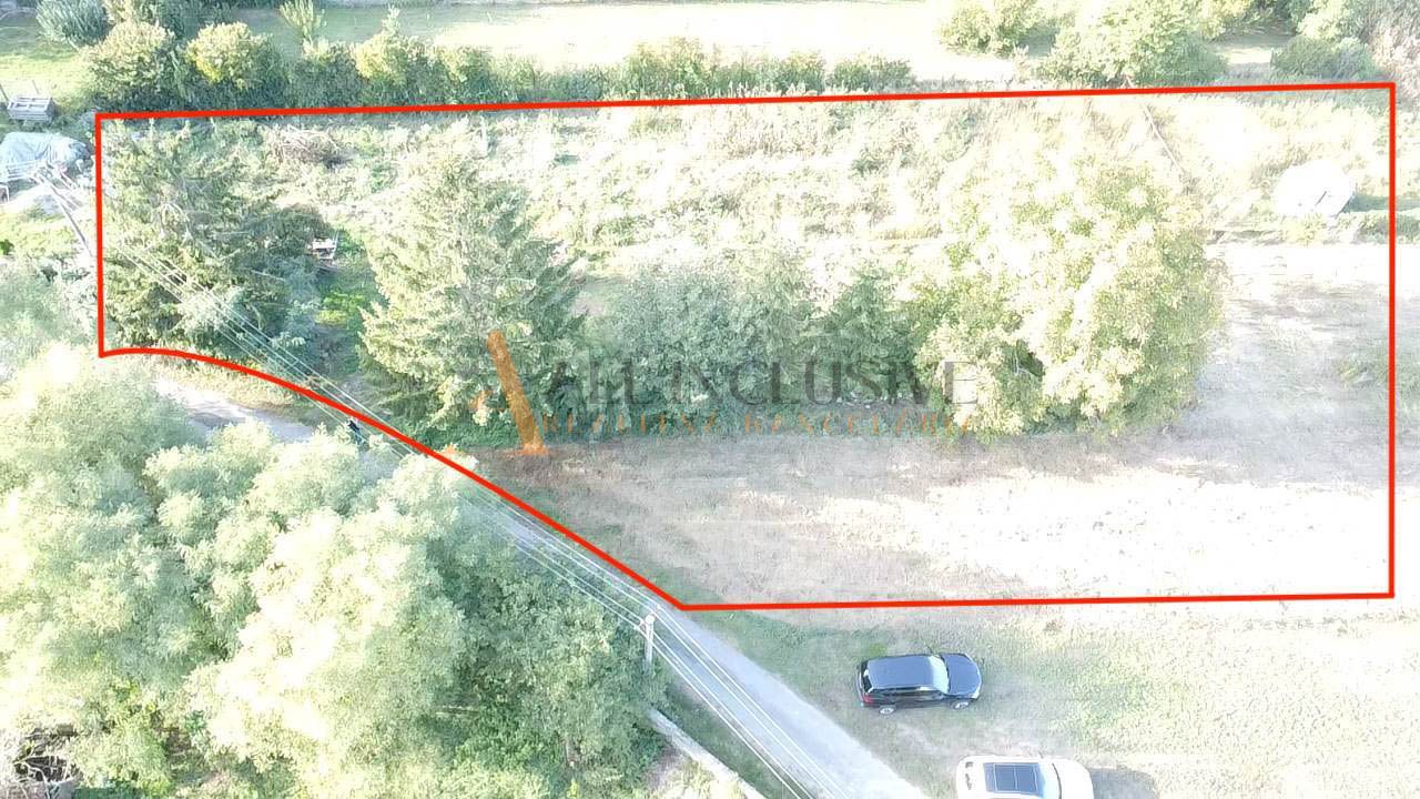 External property image