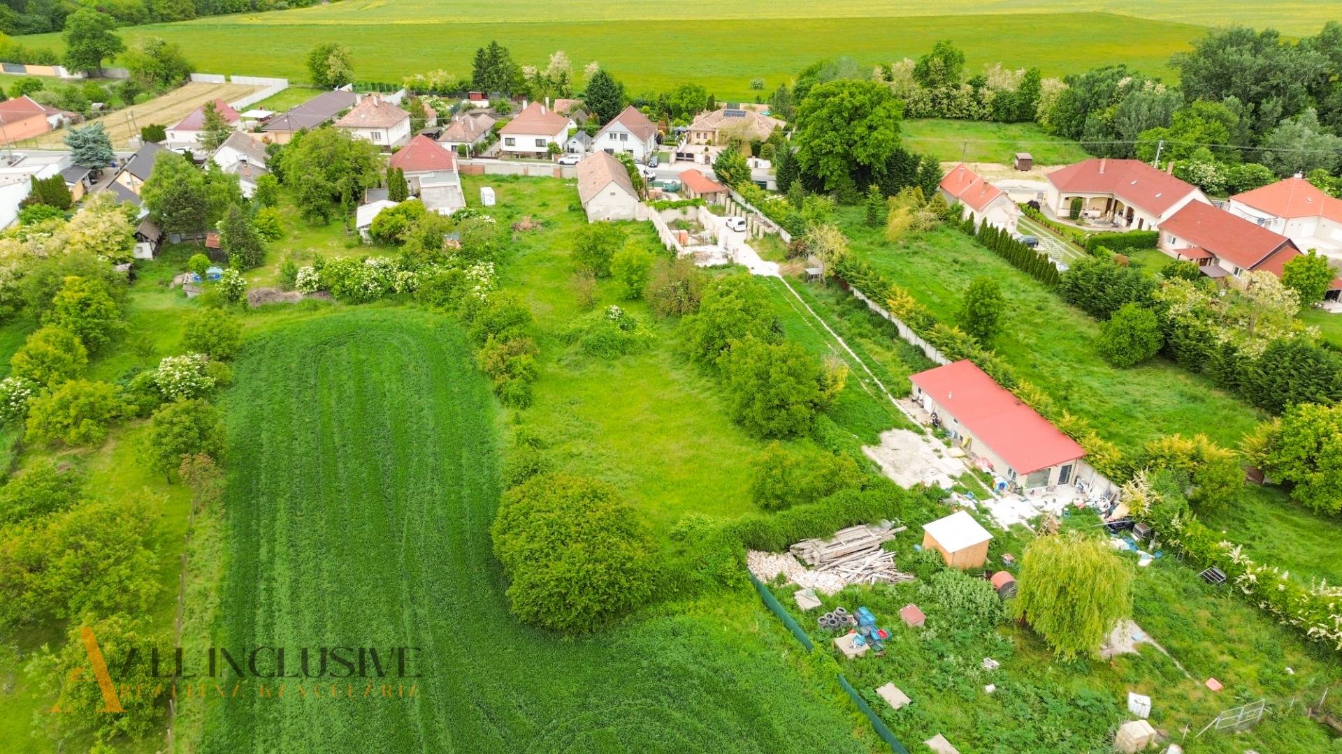 External property image