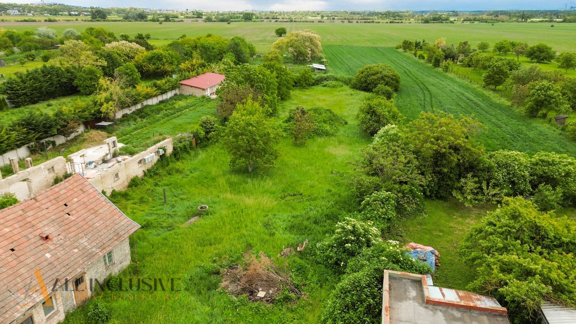 External property image