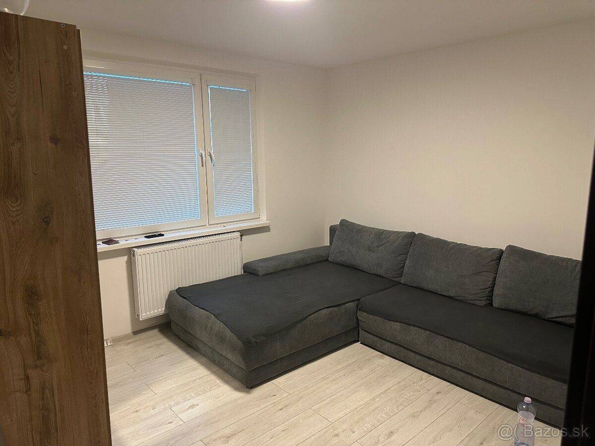 External property image