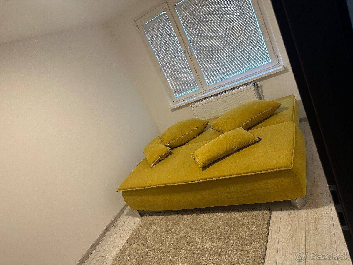 External property image