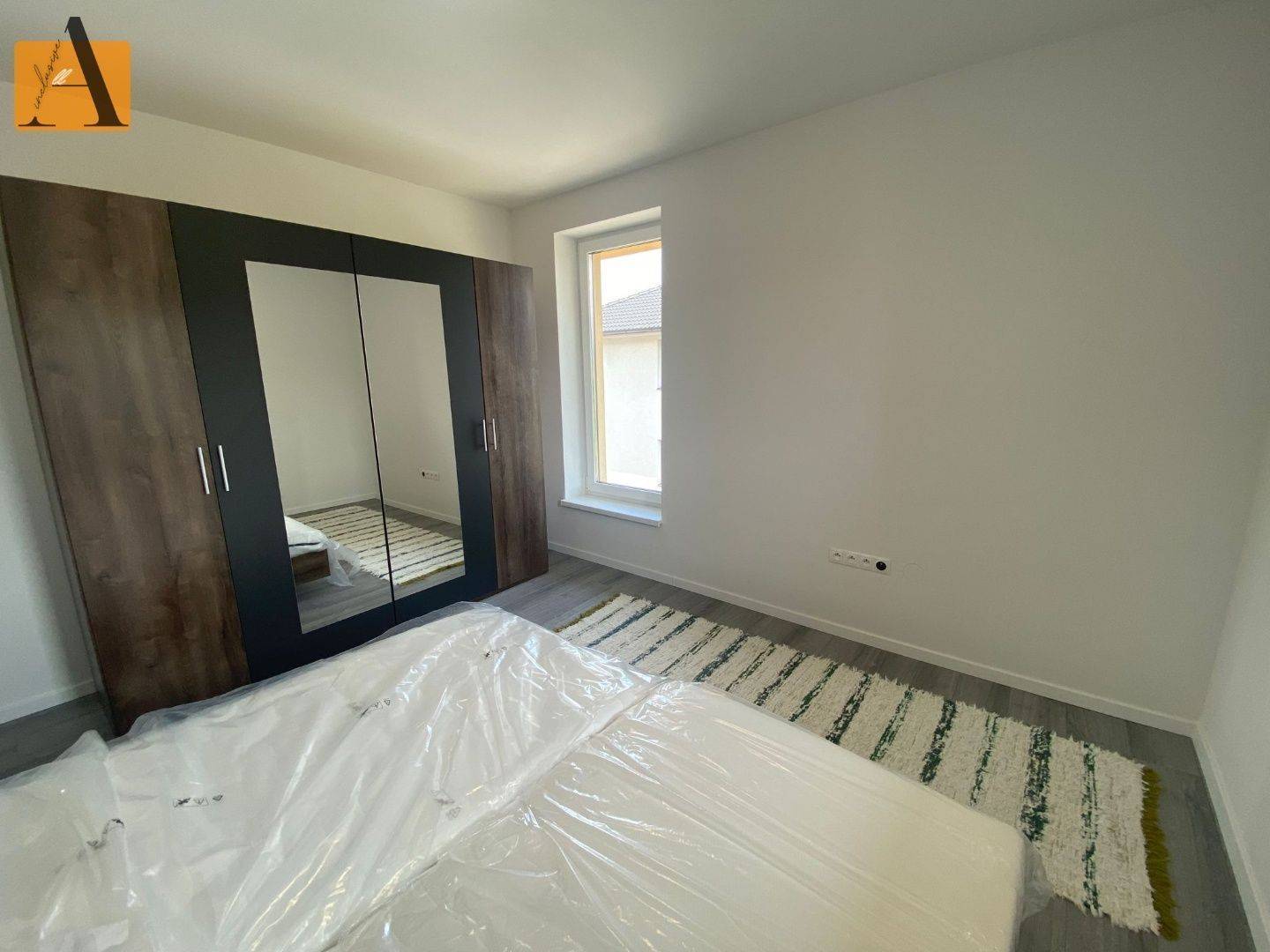 External property image