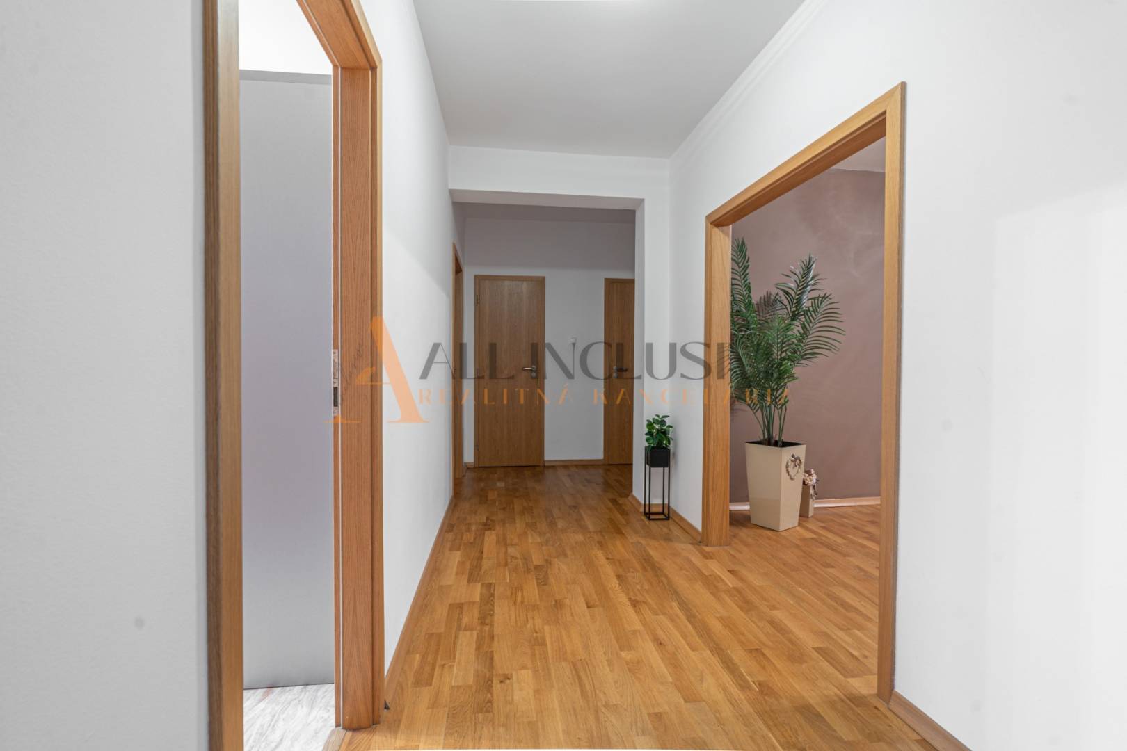 External property image
