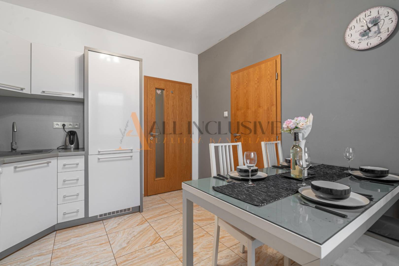 External property image
