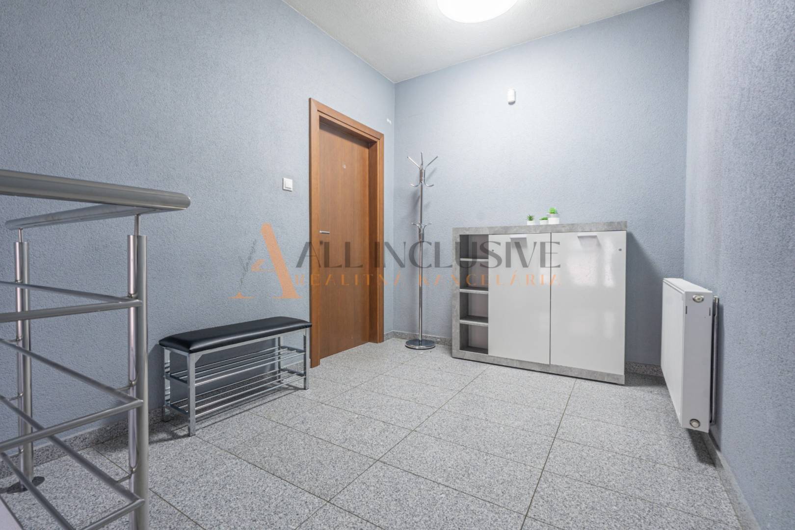 External property image