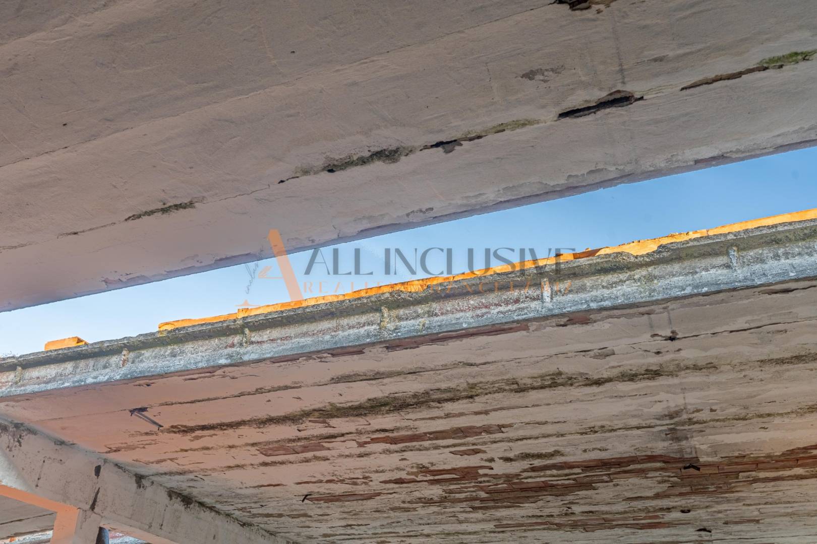 External property image