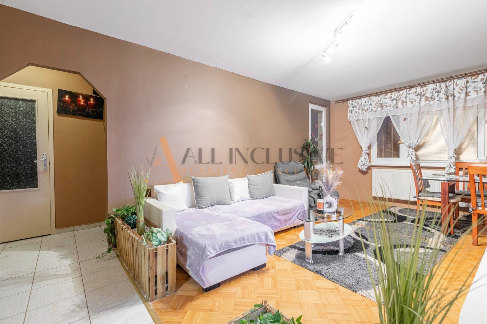 External property image