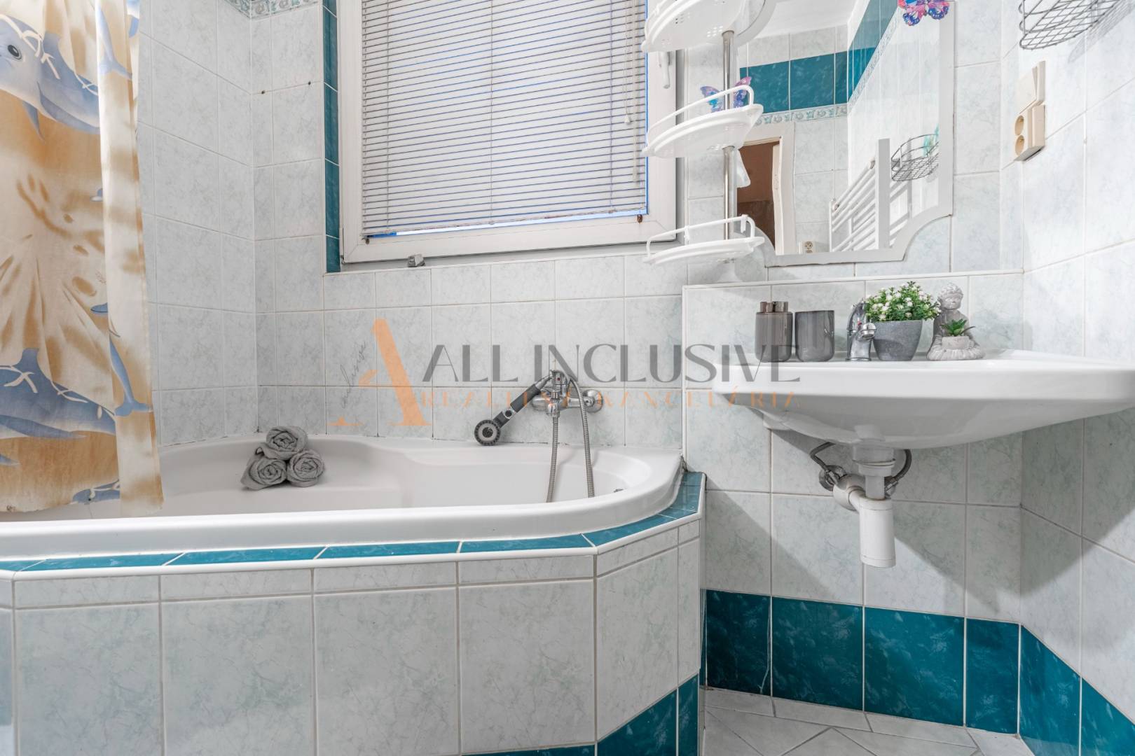 External property image