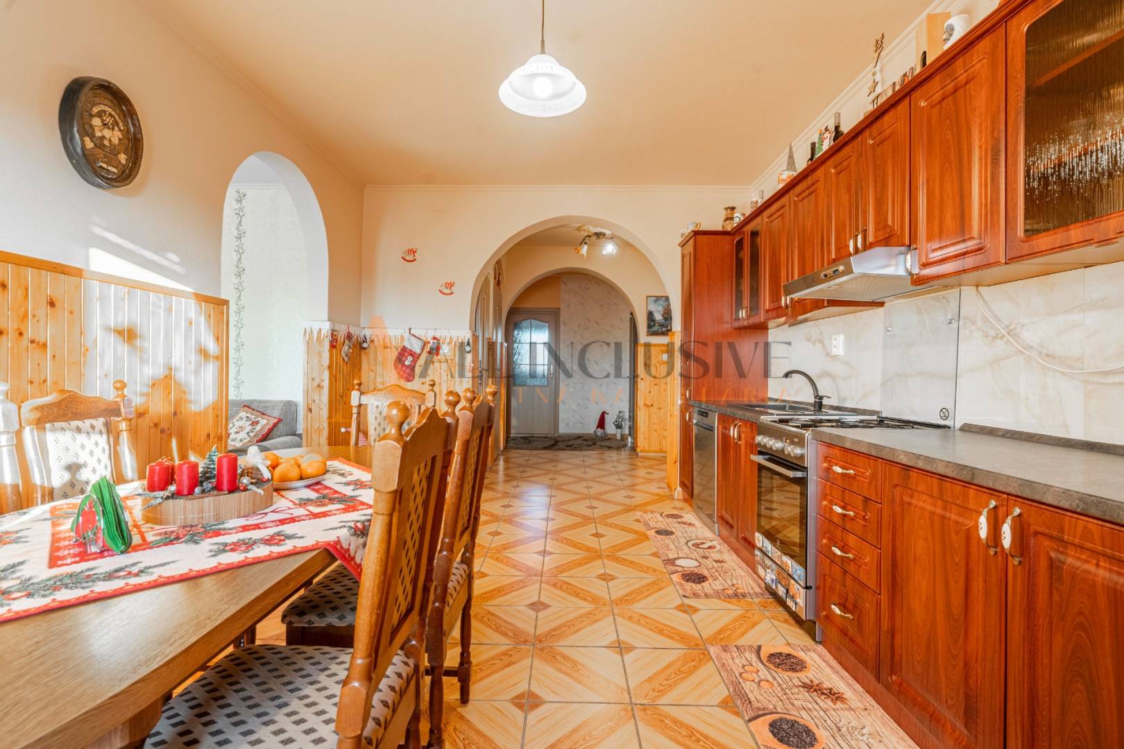External property image