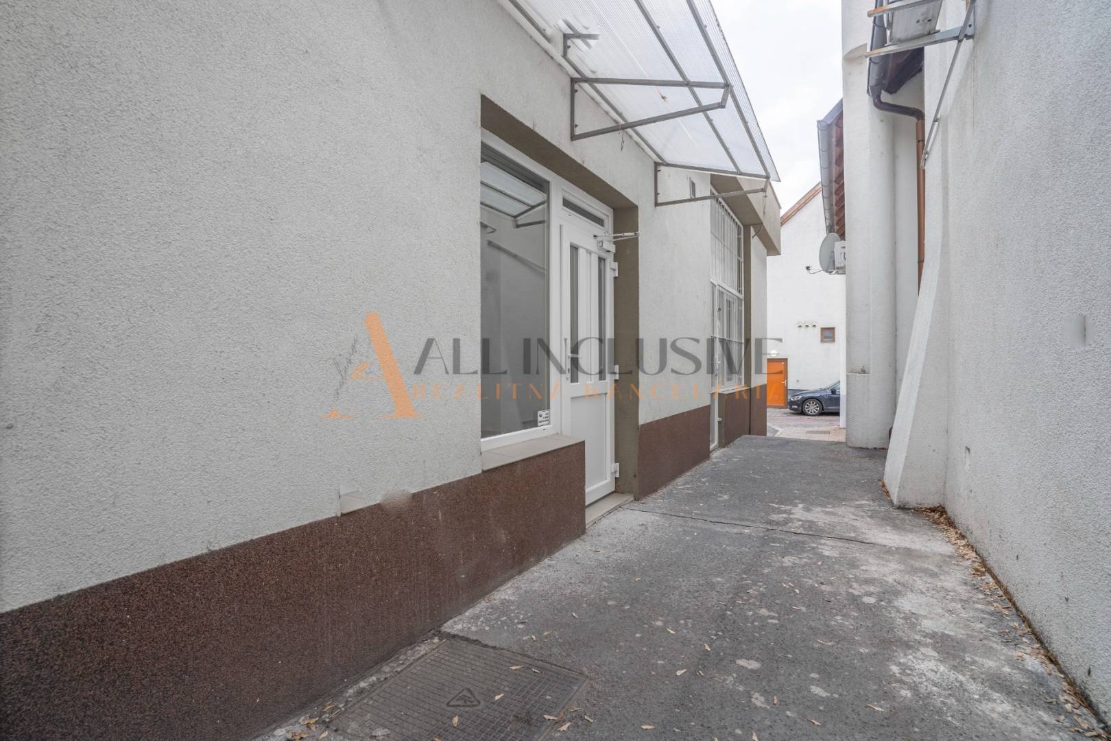 External property image