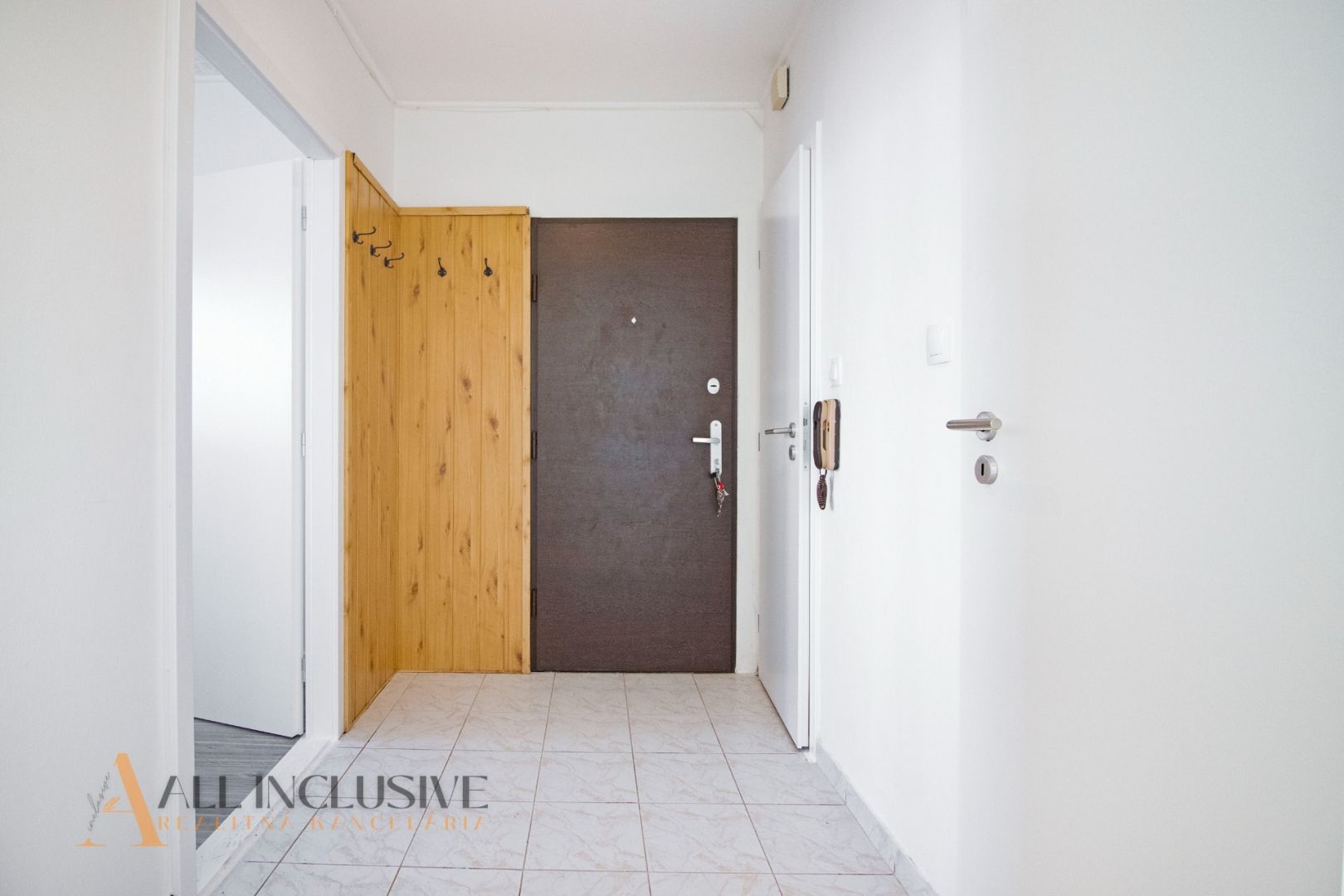 External property image