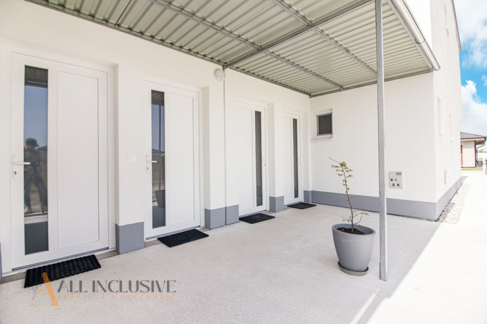 External property image