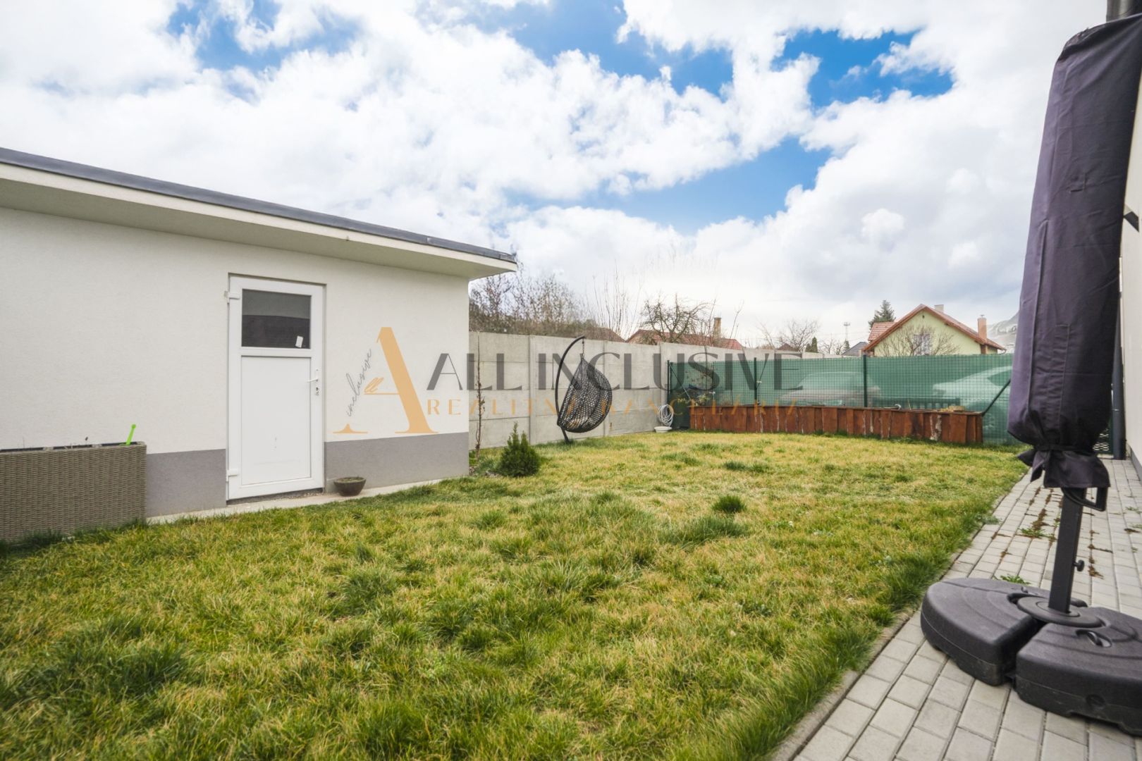 External property image