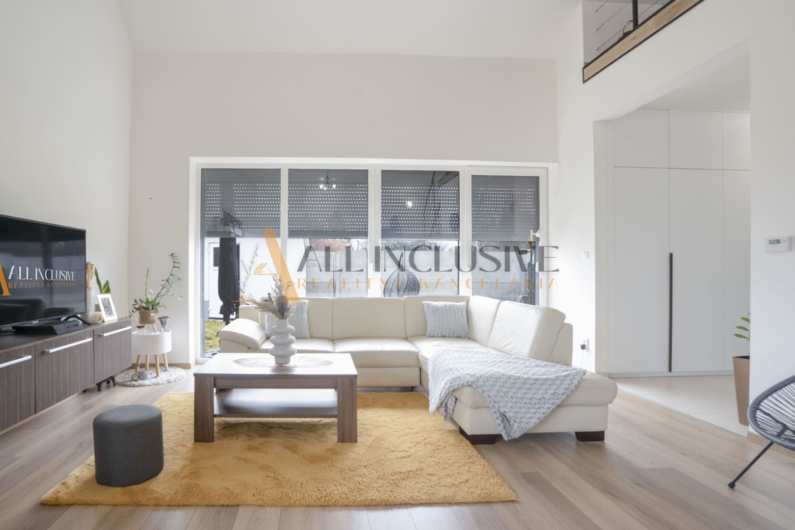External property image