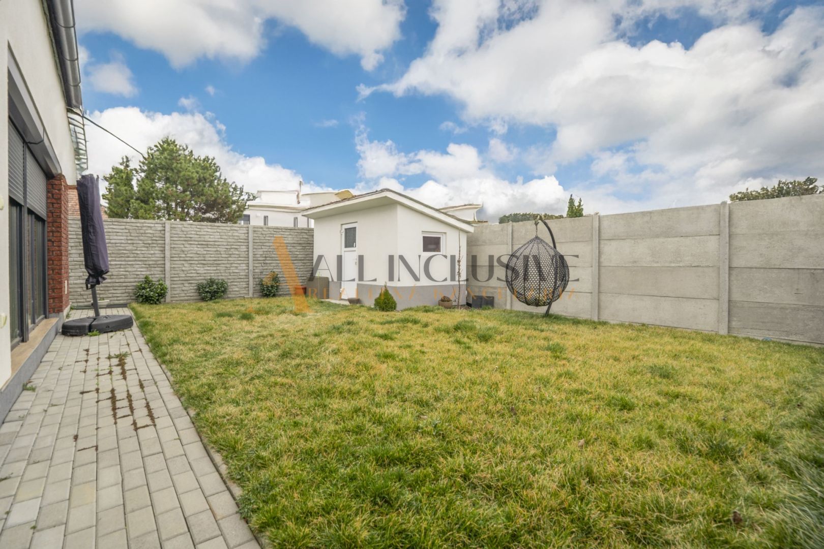 External property image