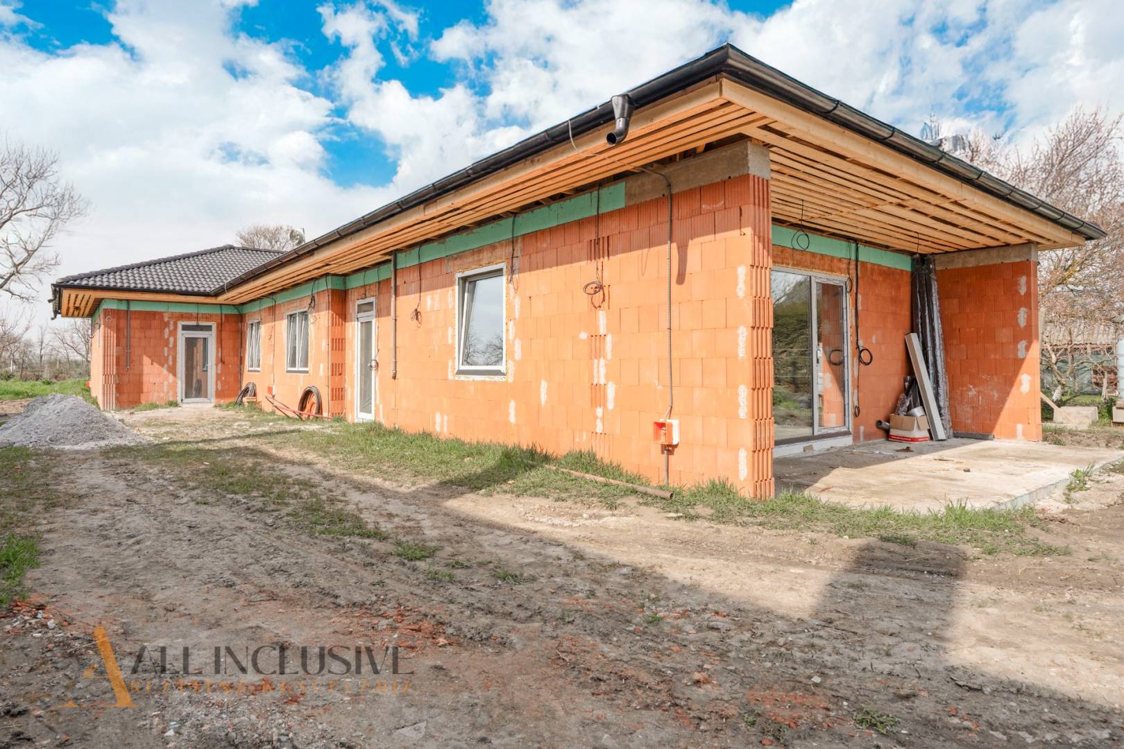 External property image