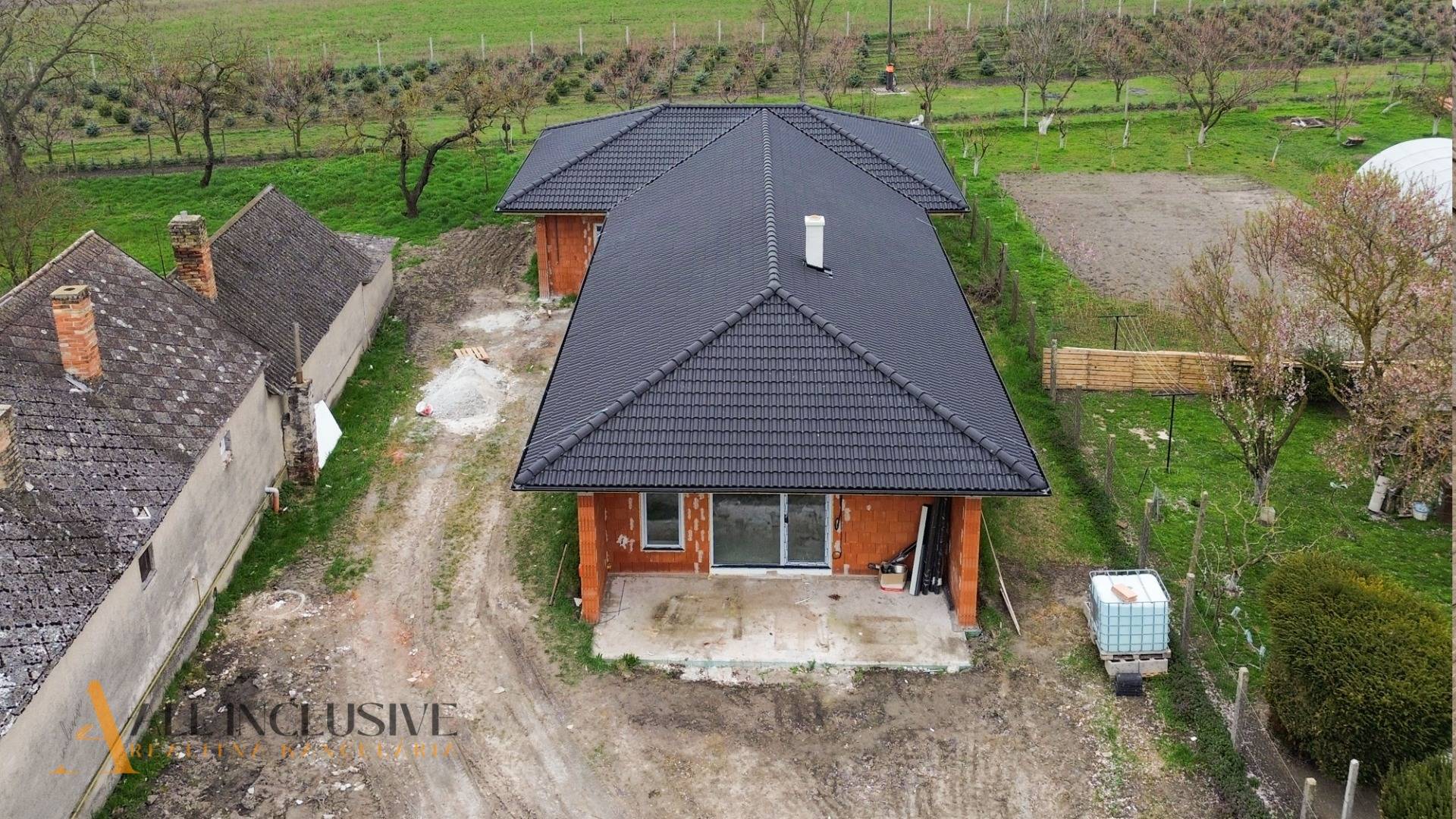 External property image