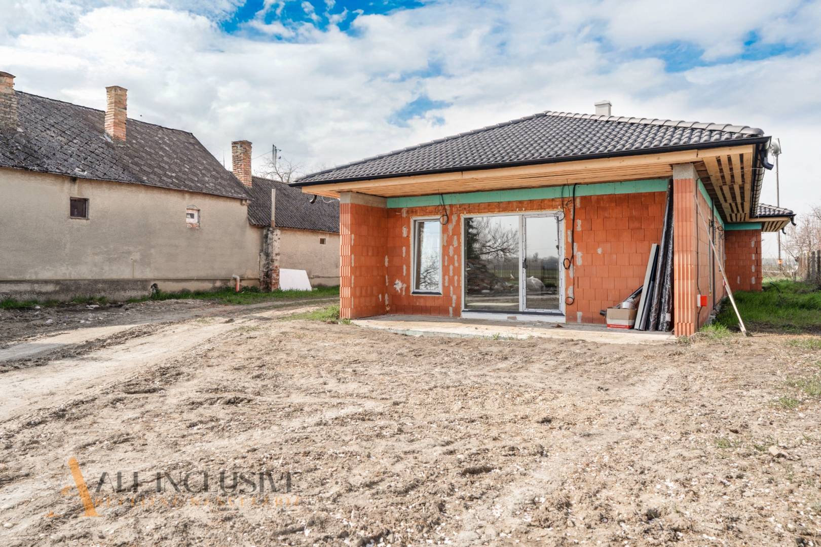 External property image