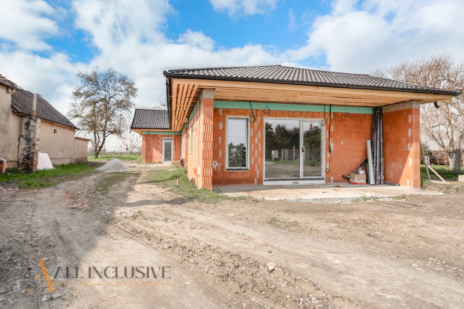 External property image
