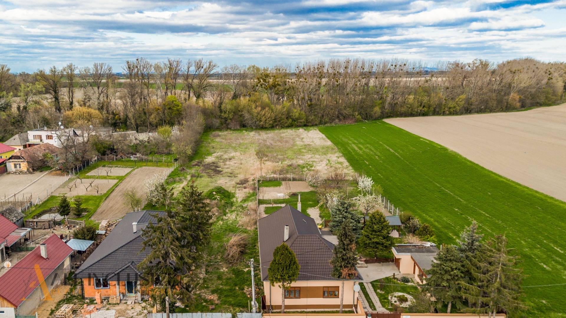 External property image