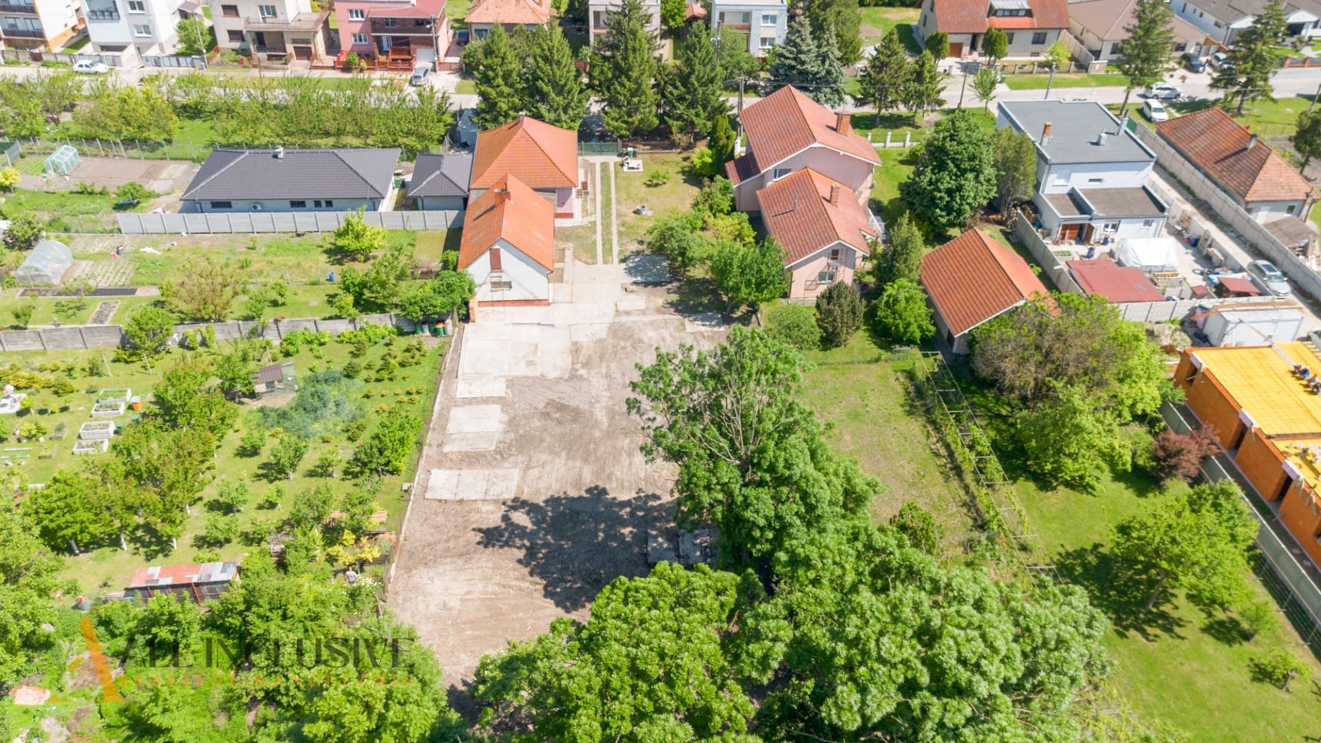 External property image