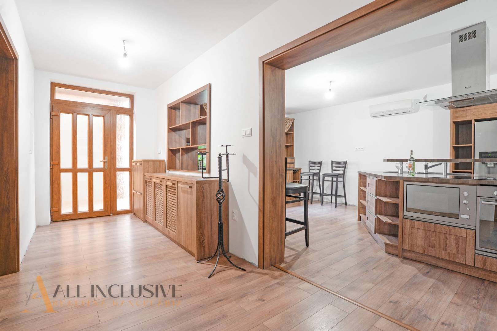 External property image