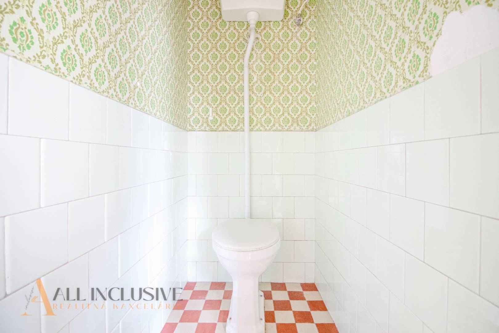 External property image