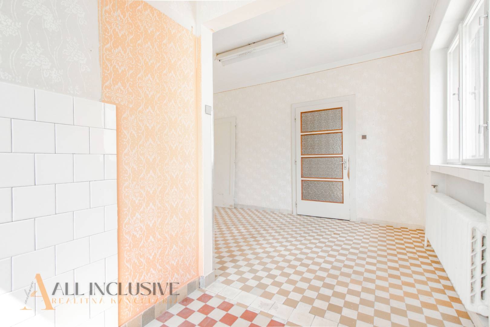 External property image