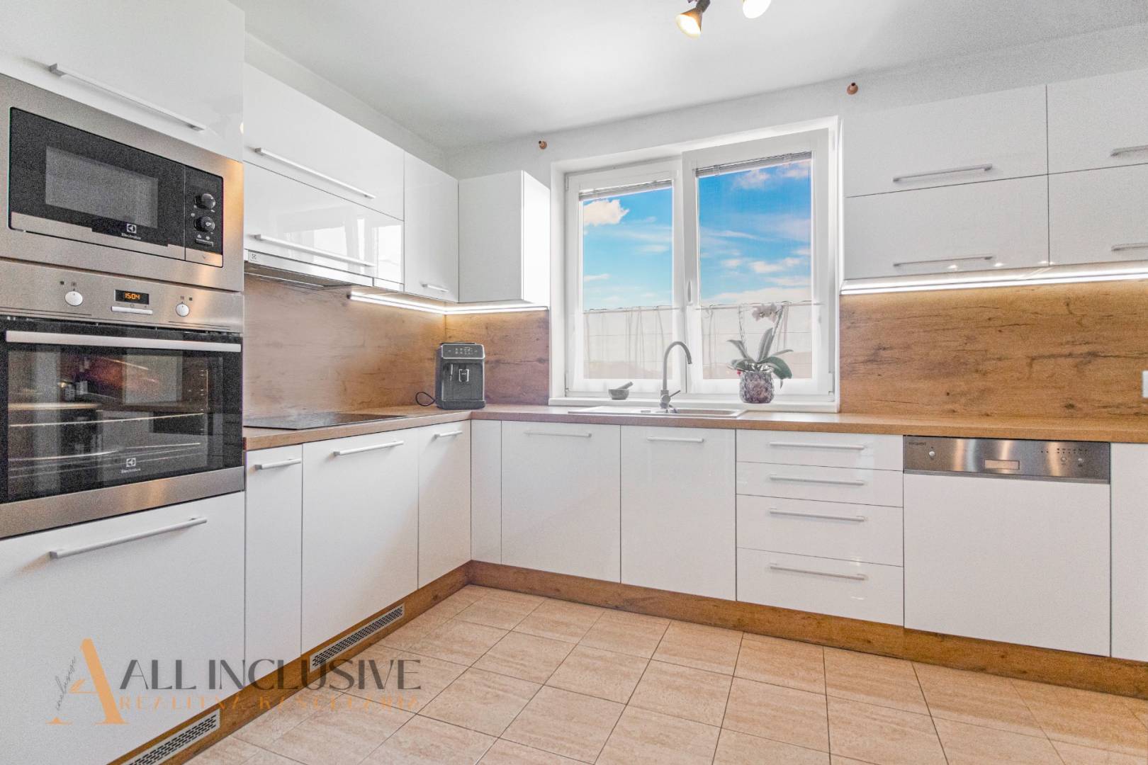 External property image