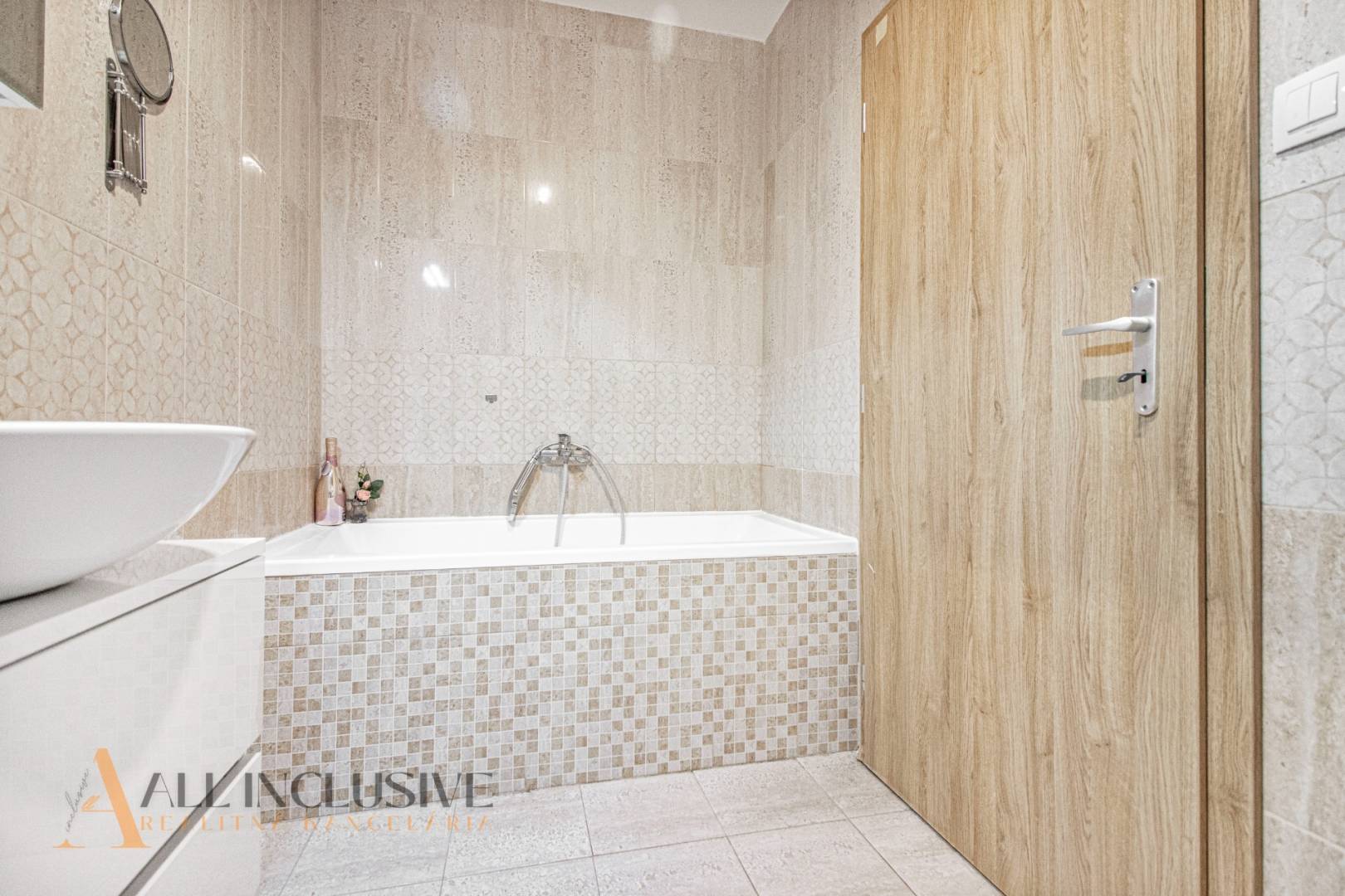 External property image