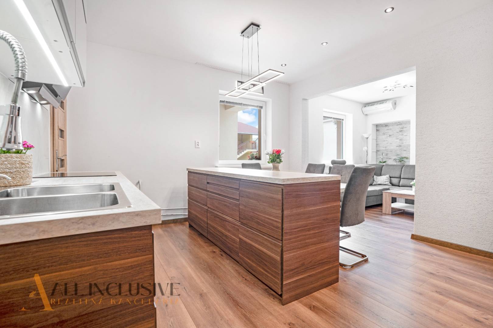 External property image