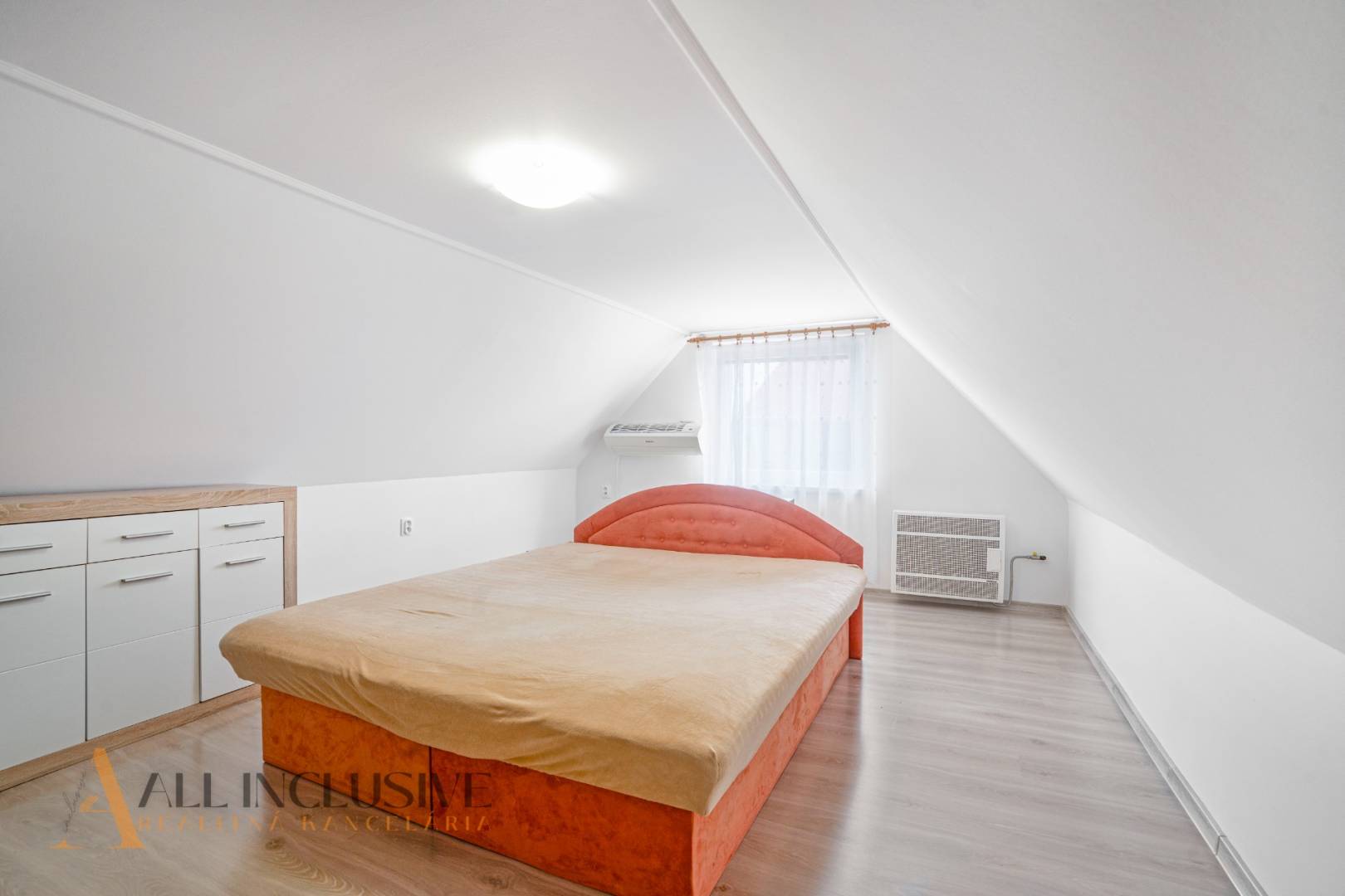 External property image