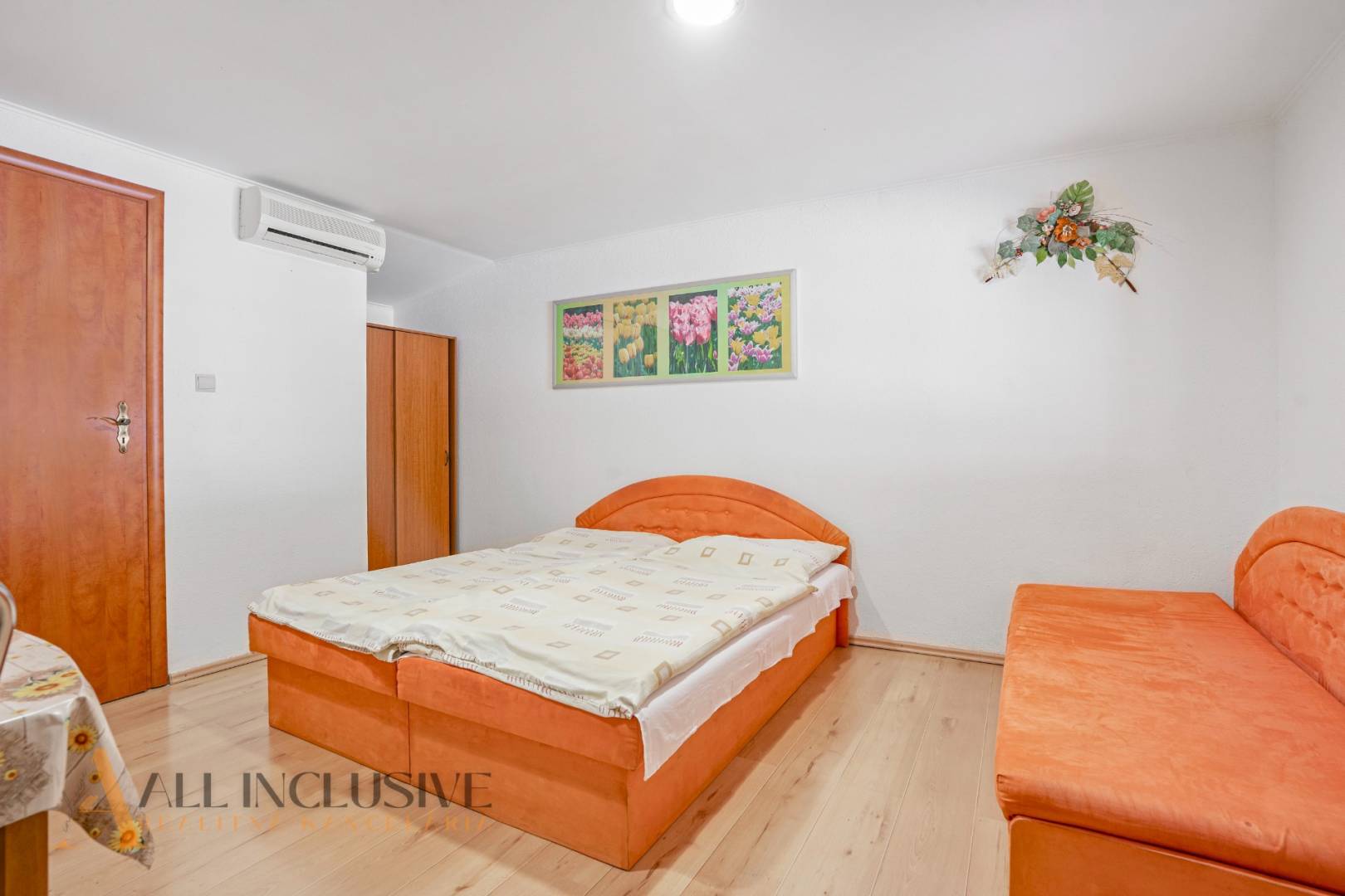 External property image