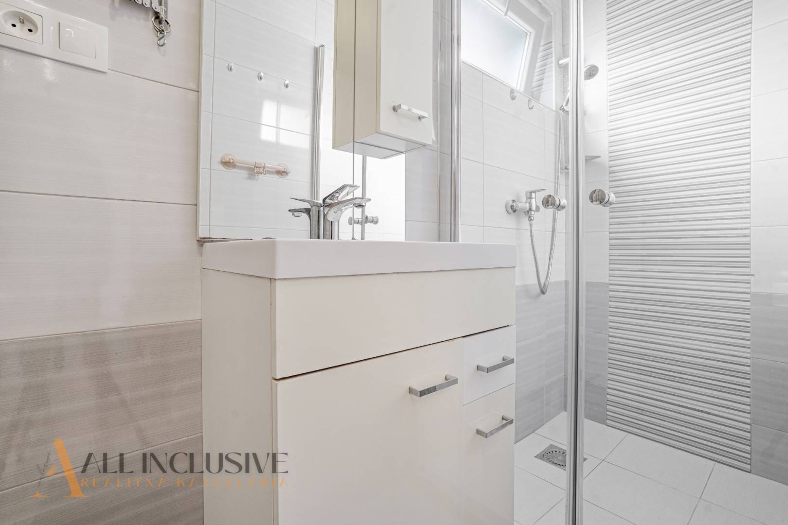 External property image