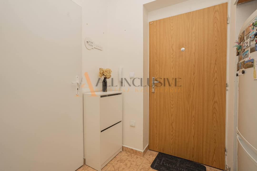 External property image