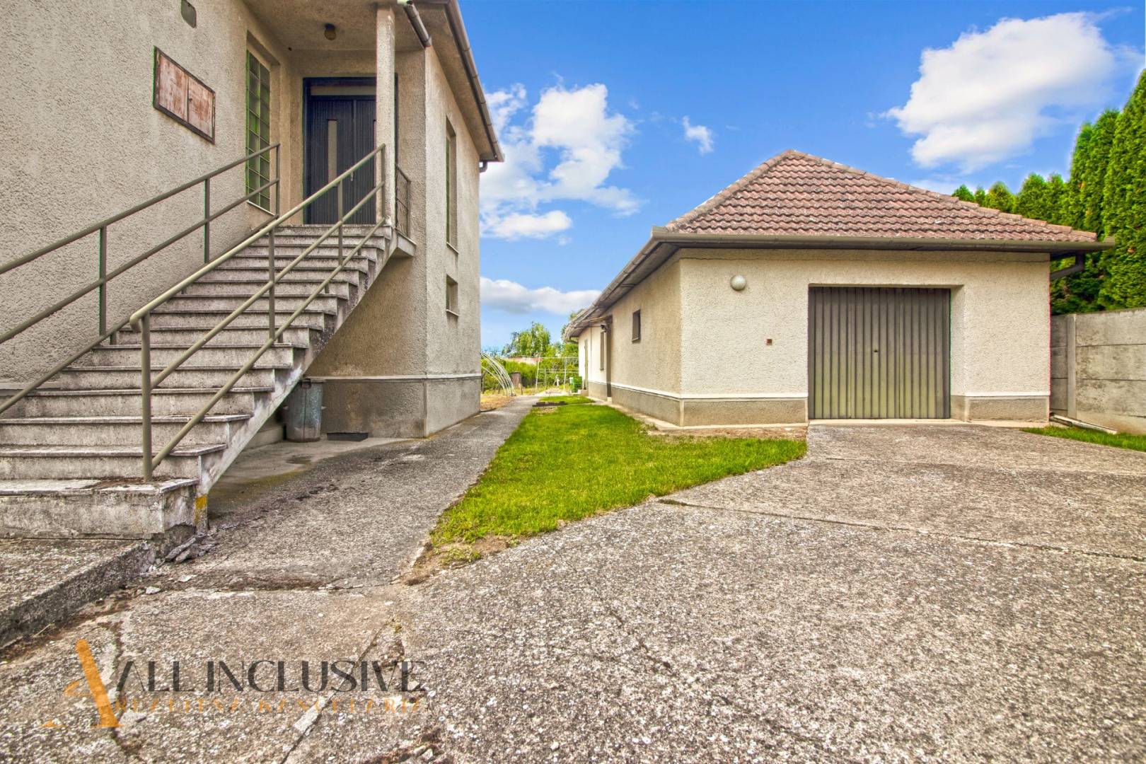 External property image