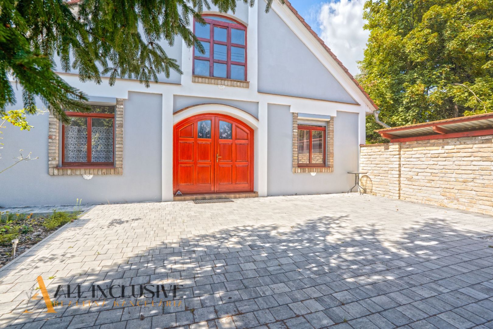 External property image