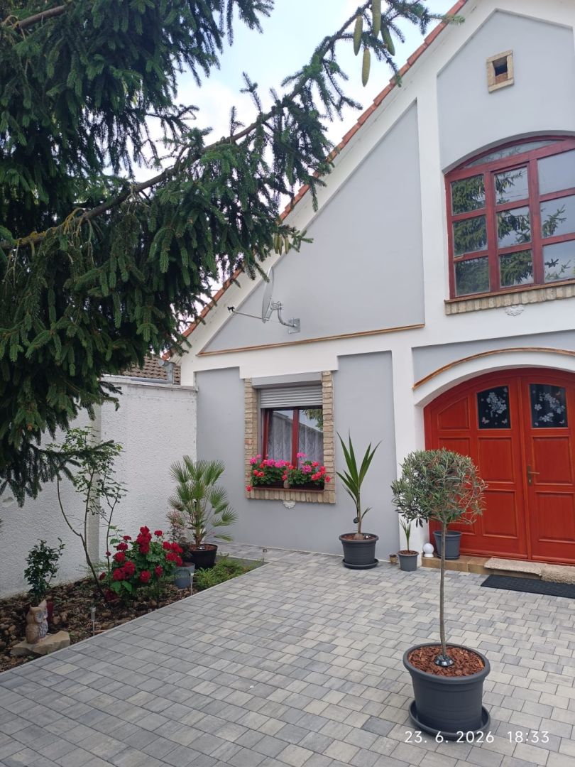 External property image