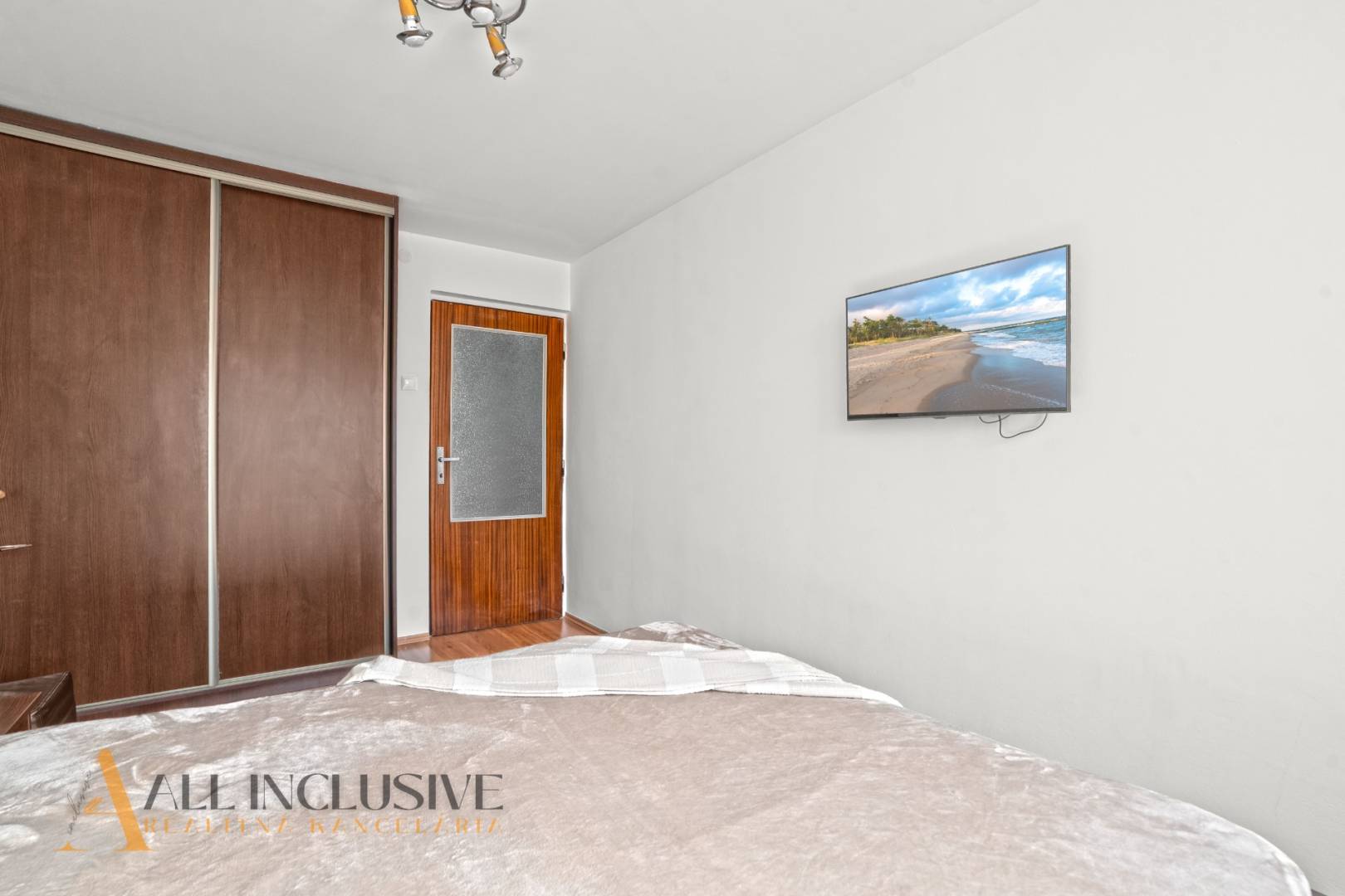 External property image