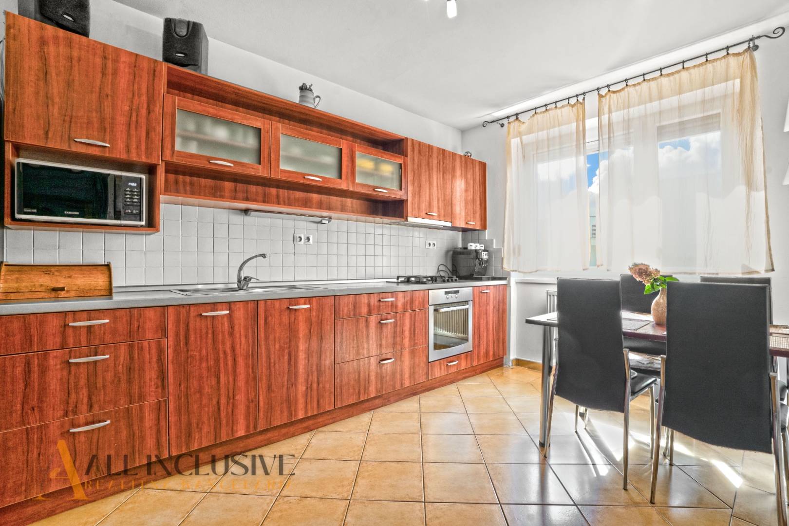 External property image