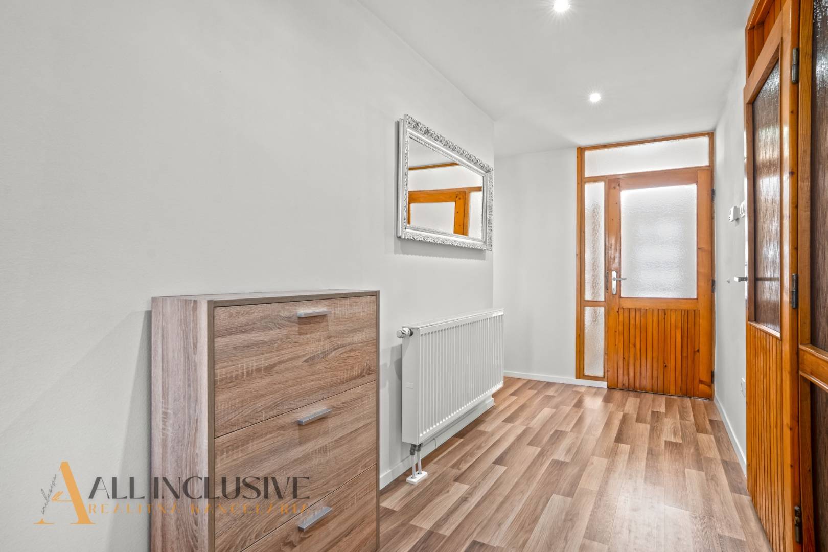 External property image