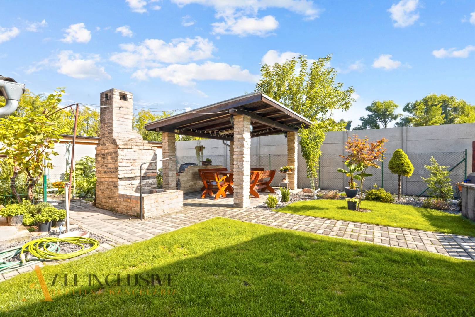 External property image