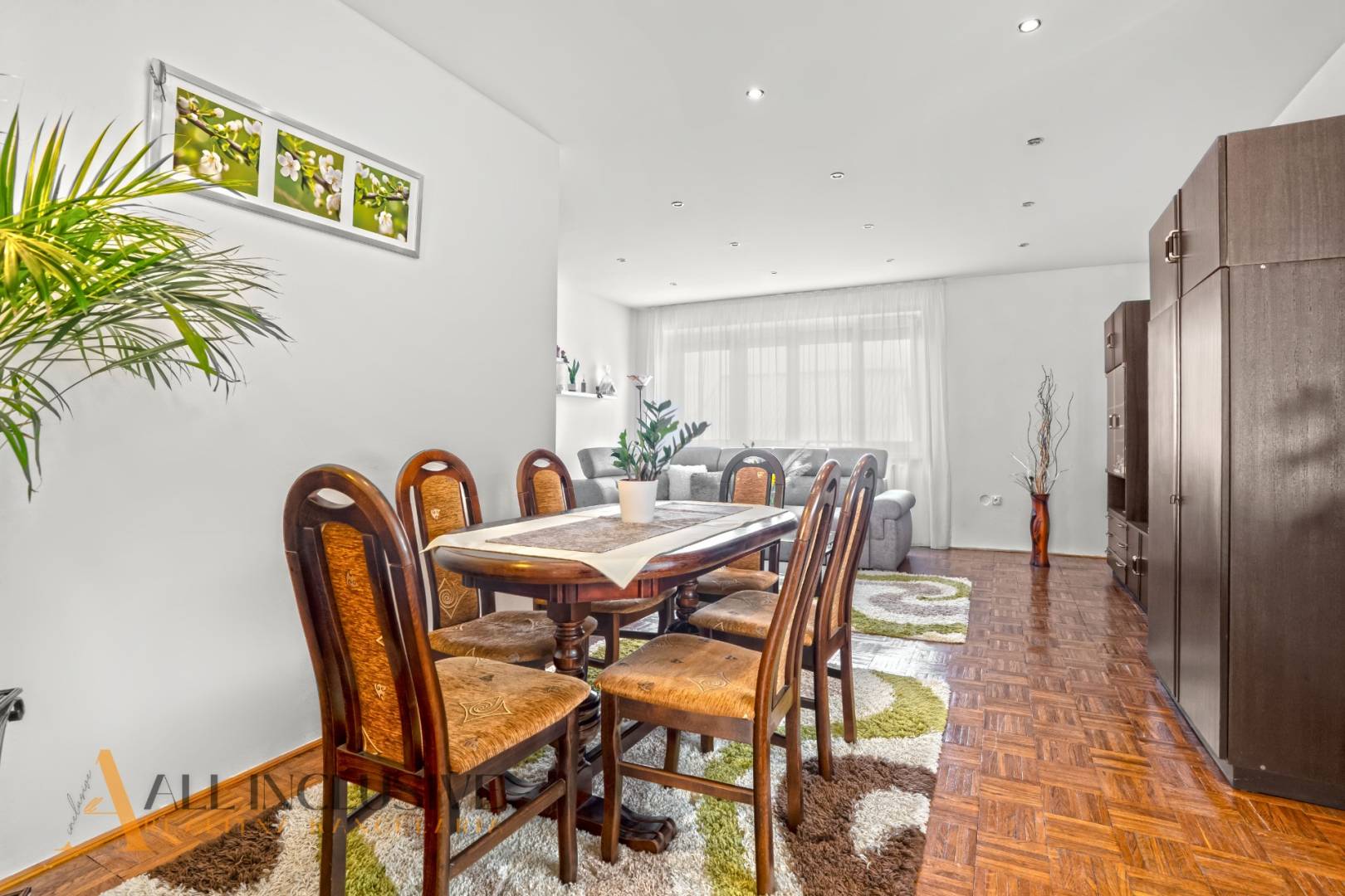 External property image