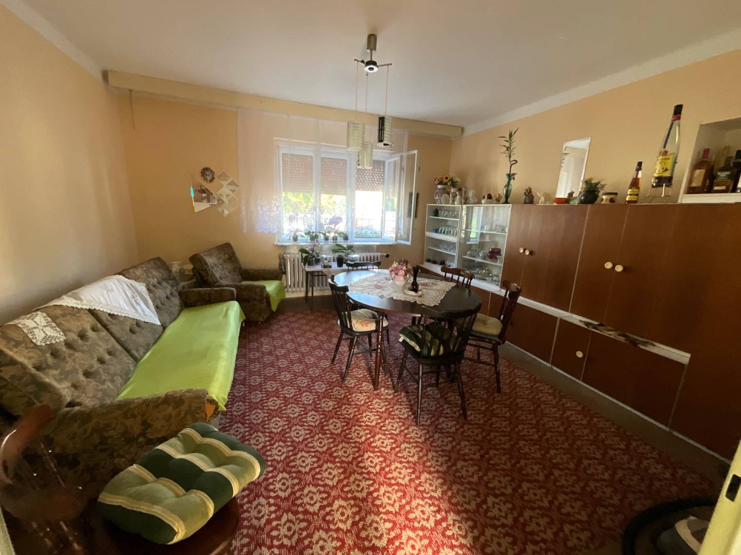 External property image