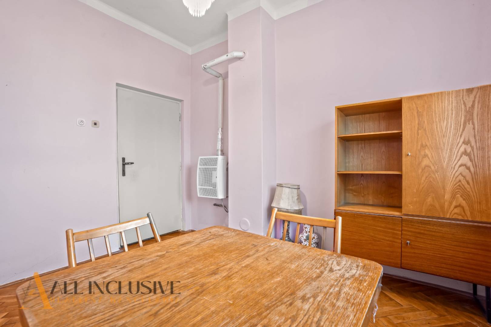 External property image